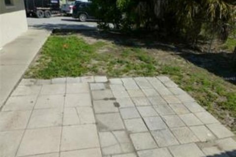 Снять в аренду квартиру в Тарпон-Спрингс, Флорида 3 комнаты, 74.32м2, № 1826420 - фото 17