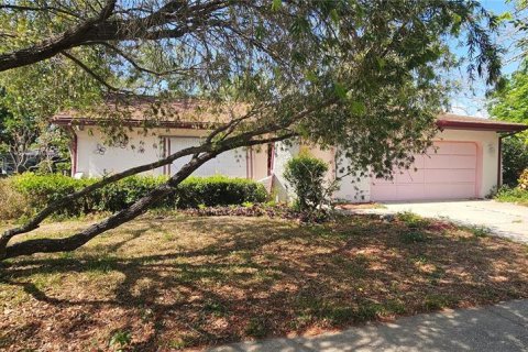 Casa en venta en Hudson, Florida, 4 dormitorios, 129.23 m2 № 1737441 - foto 1