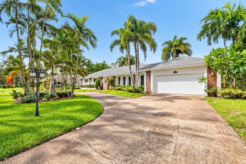 Villa ou maison à vendre à West Palm Beach, Floride: 3 chambres, 180.14 m2 № 2400593 - photo 3