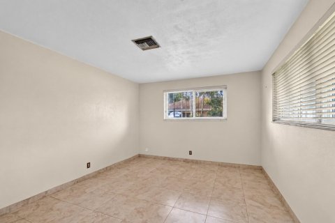 Villa ou maison à vendre à West Palm Beach, Floride: 3 chambres, 180.14 m2 № 2400593 - photo 30