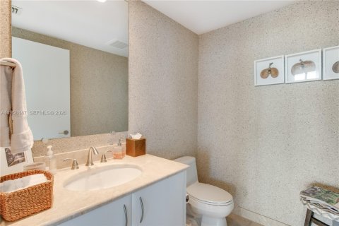 Снять в аренду кондоминиум в Майами, Флорида 4 спальни, 317.26м2, № 2153612 - фото 2