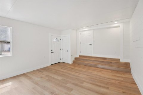 Casa en venta en Saint Petersburg, Florida, 3 dormitorios, 95.69 m2 № 2124852 - foto 8