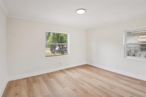 Casa en venta en Saint Petersburg, Florida, 3 dormitorios, 95.69 m2 № 2124852 - foto 10
