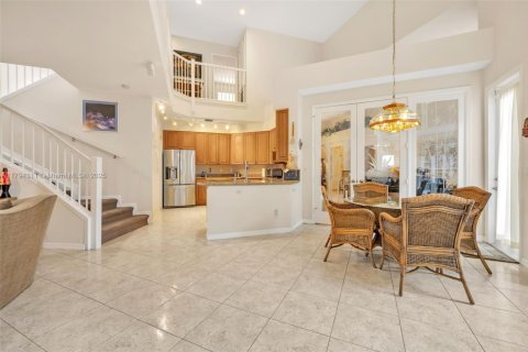 House in Davie, Florida 5 bedrooms, 335.56 sq.m. № 1711406 - photo 27