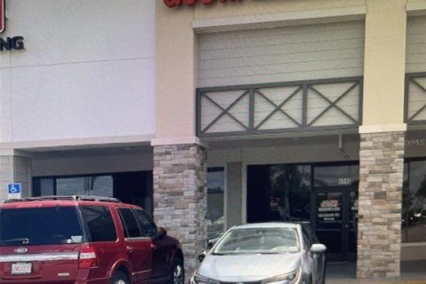 Commercial property in Lakeland, Florida № 2211825