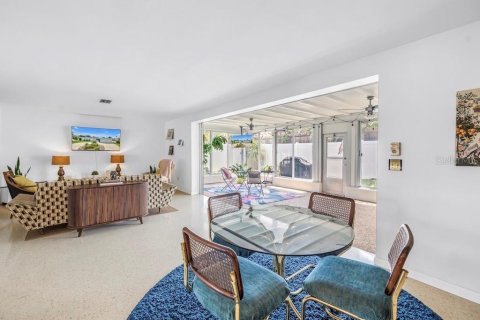 Casa en venta en Largo, Florida, 3 dormitorios, 177.07 m2 № 1819281 - foto 6
