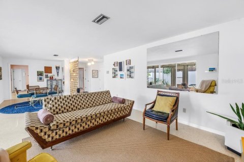 Casa en venta en Largo, Florida, 3 dormitorios, 177.07 m2 № 1819281 - foto 12