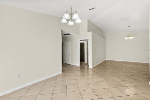Appartement à louer à Palm Coast, Floride: 3 chambres, 121.79 m2 № 1839971 - photo 7