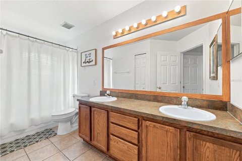 House in Clermont, Florida 4 bedrooms, 222.78 sq.m. № 2394033 - photo 28
