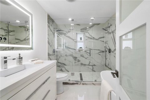 House in Plantation, Florida 5 bedrooms № 1889628 - photo 28