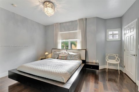 Купить таунхаус в Авентура, Флорида 2 спальни, 162.11м2, № 2014589 - фото 21