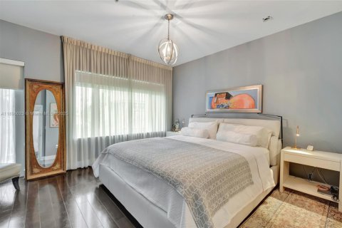 Купить таунхаус в Авентура, Флорида 2 спальни, 162.11м2, № 2014589 - фото 15