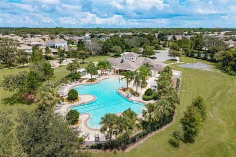 House in Hudson, Florida 5 bedrooms, 221.94 sq.m. № 1909717 - photo 27