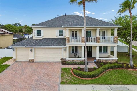 House in Riverview, Florida 5 bedrooms, 337.61 sq.m. № 2116379