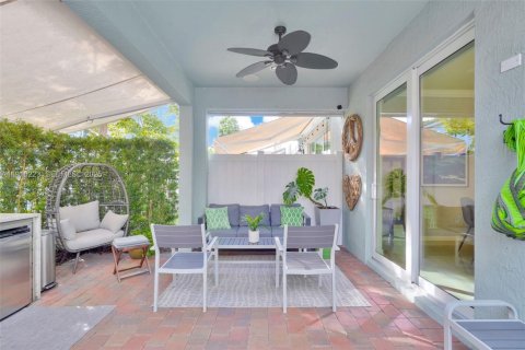 Купить таунхаус в Холливуд, Флорида 3 спальни, 164.34м2, № 1986028 - фото 25