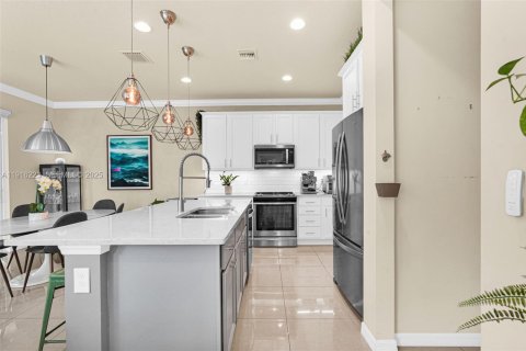 Купить таунхаус в Холливуд, Флорида 3 спальни, 164.34м2, № 1986028 - фото 11