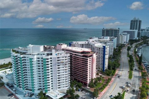 Copropriété à vendre à Miami Beach, Floride: 2 chambres, 235.41 m2 № 1712294 - photo 4
