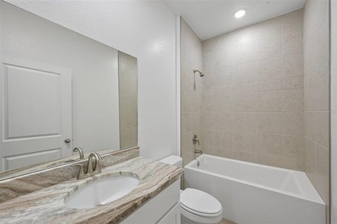 House in Port Charlotte, Florida 3 bedrooms, 184.78 sq.m. № 1827785 - photo 23