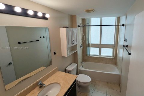 Copropriété à louer à Miami, Floride: 1 chambre, 73.76 m2 № 1957186 - photo 7