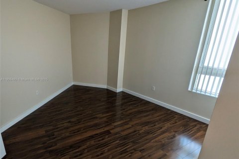 Copropriété à louer à Miami, Floride: 1 chambre, 73.76 m2 № 1957186 - photo 8