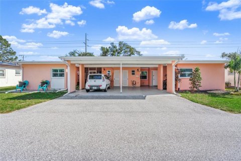 Casa en venta en Sarasota, Florida, 3 dormitorios, 143.53 m2 № 1519765 - foto 1