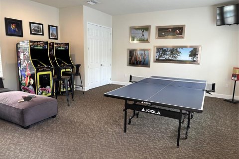 Townhouse in Clermont, Florida 3 bedrooms, 140.47 sq.m. № 2258660 - photo 19