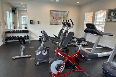 Townhouse in Clermont, Florida 3 bedrooms, 140.47 sq.m. № 2258660 - photo 20