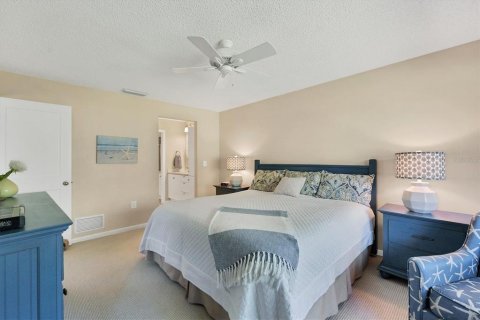 Villa ou maison à vendre à Sarasota, Floride: 2 chambres, 114.83 m2 № 2433226 - photo 21