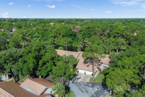 Villa ou maison à vendre à Sarasota, Floride: 2 chambres, 114.83 m2 № 2433226 - photo 6