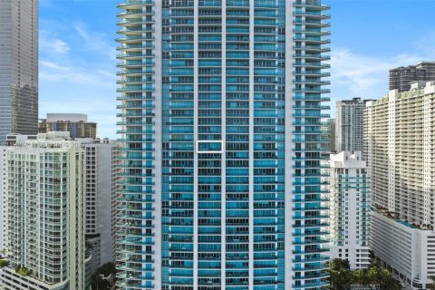 Condo in Miami, Florida, 3 bedrooms  № 2247574 - photo 28