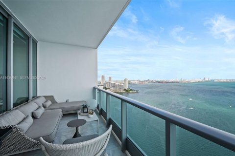 Condo in Miami, Florida, 3 bedrooms  № 2247574 - photo 20