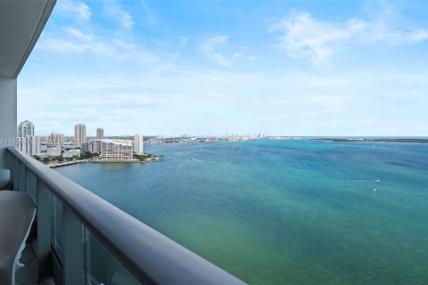 Condo in Miami, Florida, 3 bedrooms  № 2247574 - photo 22