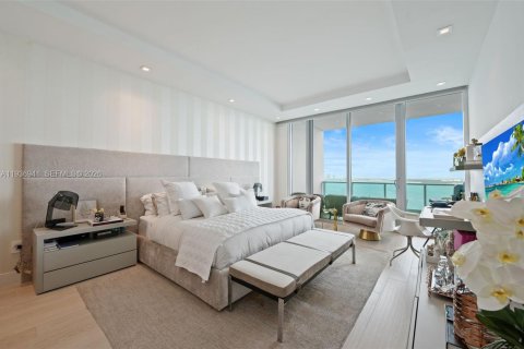 Condo in Miami, Florida, 3 bedrooms  № 2247574 - photo 8