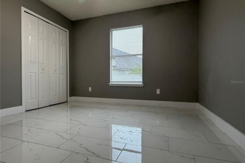 Villa ou maison à vendre à Orange Park, Floride: 5 chambres, 210.24 m2 № 2275647 - photo 3
