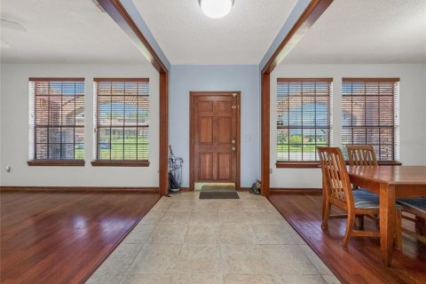 House in Orlando, Florida 4 bedrooms, 211.17 sq.m. № 2207754 - photo 6