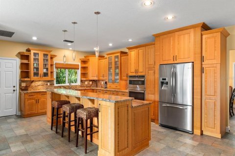 Villa ou maison à vendre à Bradenton, Floride: 5 chambres, 381.92 m2 № 1832677 - photo 8
