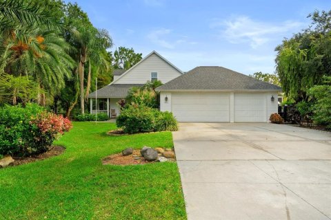 Villa ou maison à vendre à Bradenton, Floride: 5 chambres, 381.92 m2 № 1832677 - photo 2