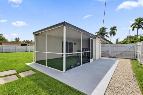 Villa ou maison à vendre à Lauderhill, Floride: 3 chambres, 121.33 m2 № 2432344 - photo 15