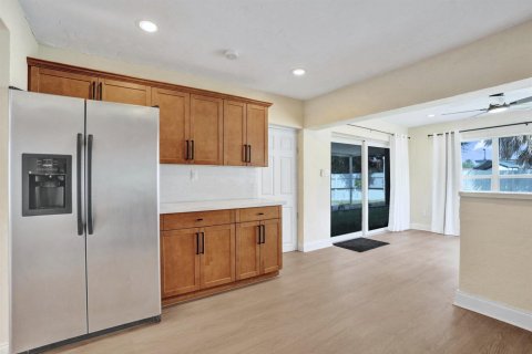 Villa ou maison à vendre à Lauderhill, Floride: 3 chambres, 121.33 m2 № 2432344 - photo 9