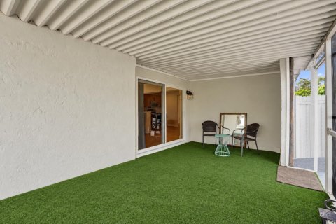 Villa ou maison à vendre à Lauderhill, Floride: 3 chambres, 121.33 m2 № 2432344 - photo 13