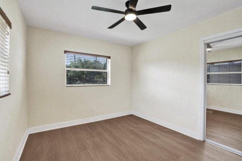Villa ou maison à vendre à Lauderhill, Floride: 3 chambres, 121.33 m2 № 2432344 - photo 25