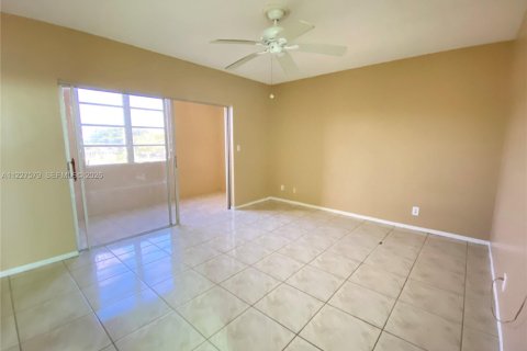 Copropriété à vendre à Lake Worth, Floride: 1 chambre, 50.17 m2 № 2061769 - photo 13
