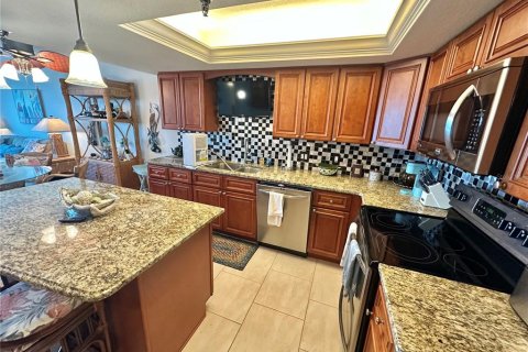 Condo in Hudson, Florida, 2 bedrooms  № 2391688 - photo 5