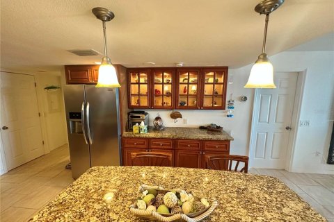 Condo in Hudson, Florida, 2 bedrooms  № 2391688 - photo 7