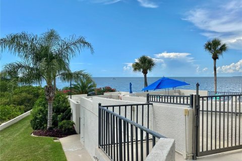 Condo in Hudson, Florida, 2 bedrooms  № 2391688 - photo 30