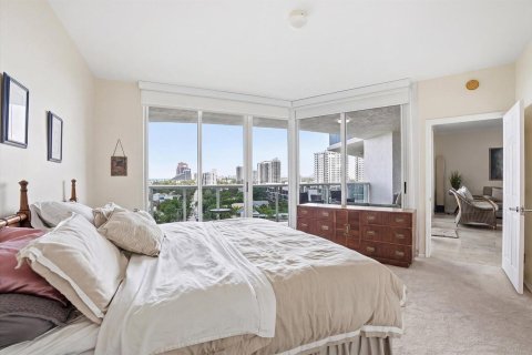 Condominio en venta en Fort Lauderdale, Florida, 3 dormitorios, 183.67 m2 № 2175408 - foto 13