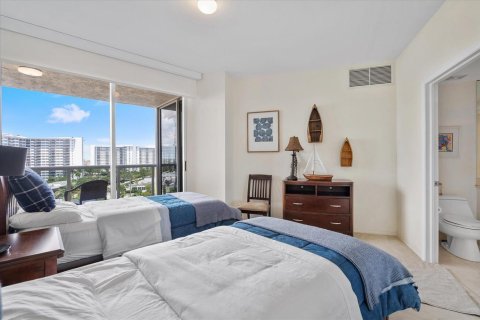 Condominio en venta en Fort Lauderdale, Florida, 3 dormitorios, 183.67 m2 № 2175408 - foto 22
