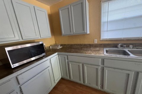 Villa ou maison à louer à Apopka, Floride: 4 chambres, 104.05 m2 № 2391118 - photo 10