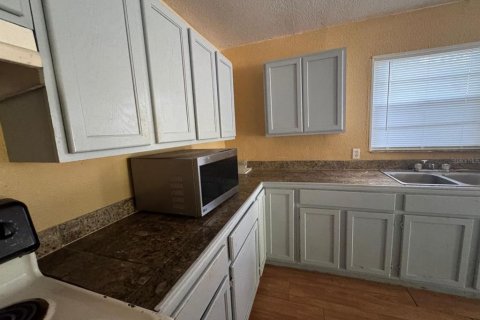 Villa ou maison à louer à Apopka, Floride: 4 chambres, 104.05 m2 № 2391118 - photo 12