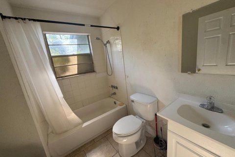 Villa ou maison à louer à Apopka, Floride: 4 chambres, 104.05 m2 № 2391118 - photo 17